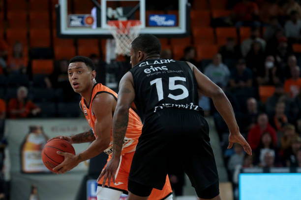 双双传射建 双双传射建