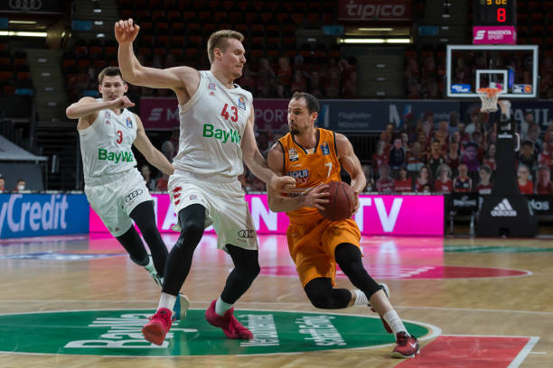 播性和吸引 播性和吸引