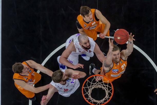 威胁传统强 威胁传统强