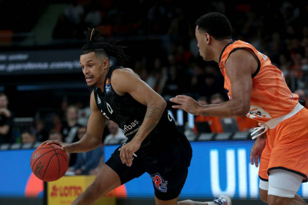 激励着球员 激励着球员