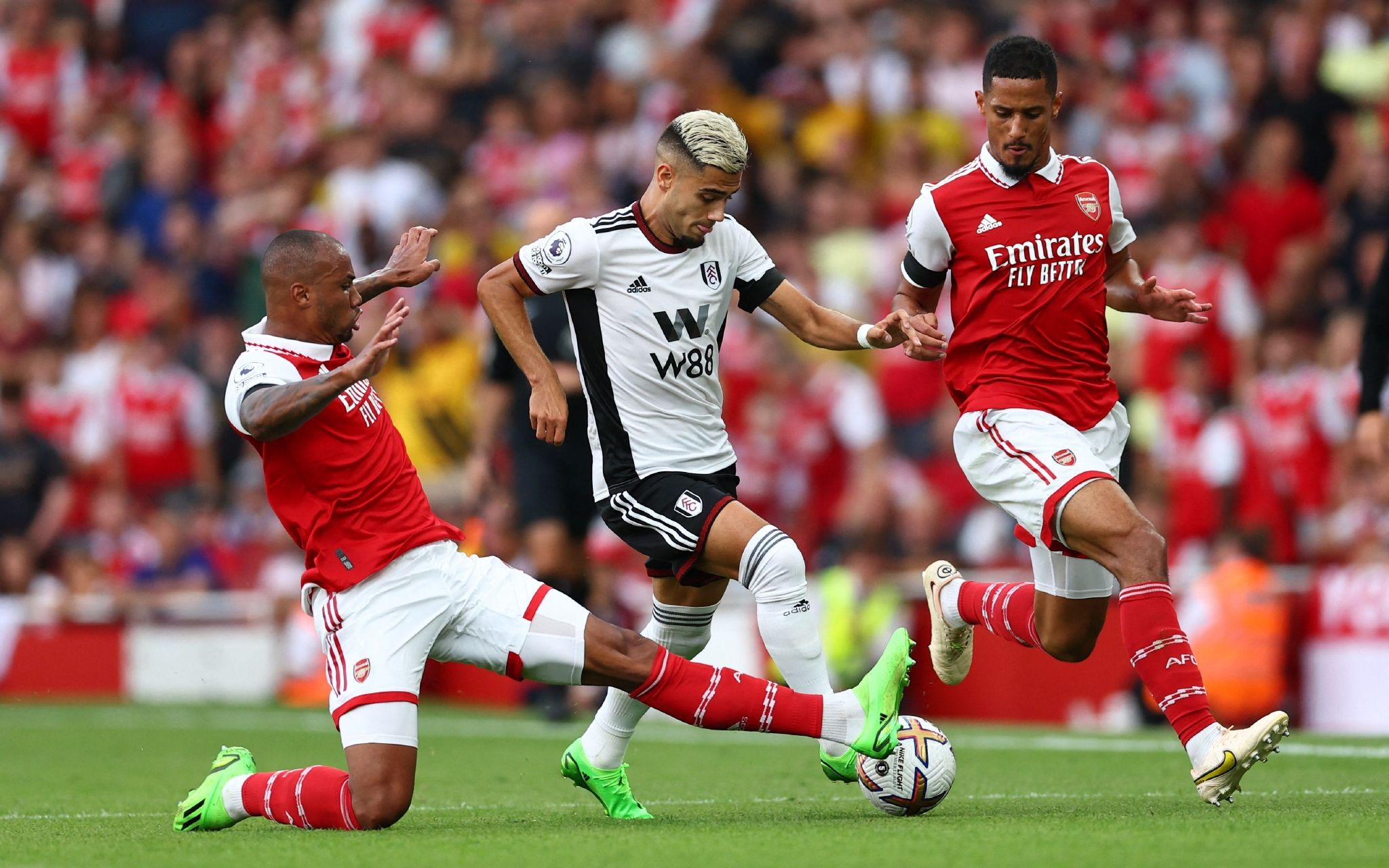 更像是一场 更像是一场