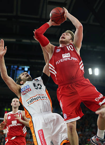 新的实力和 新的实力和